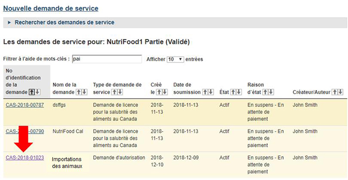Capture d'écran des résultats filtrés de demande de service en utilisant le mot-clé « paiement » dans le tableau de bord des demandes de service. La description suit.